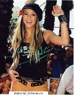 autograph photo with she autograph!